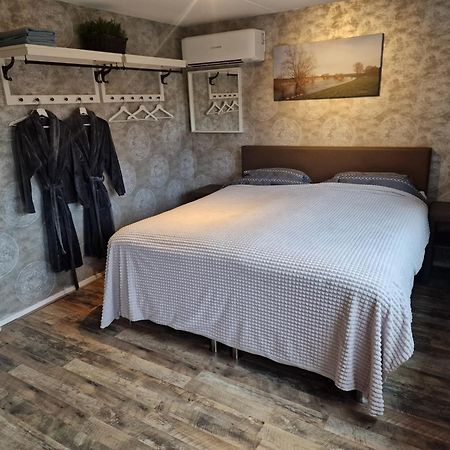 Bed & Budget Mackenzieplaats Wilp 外观 照片