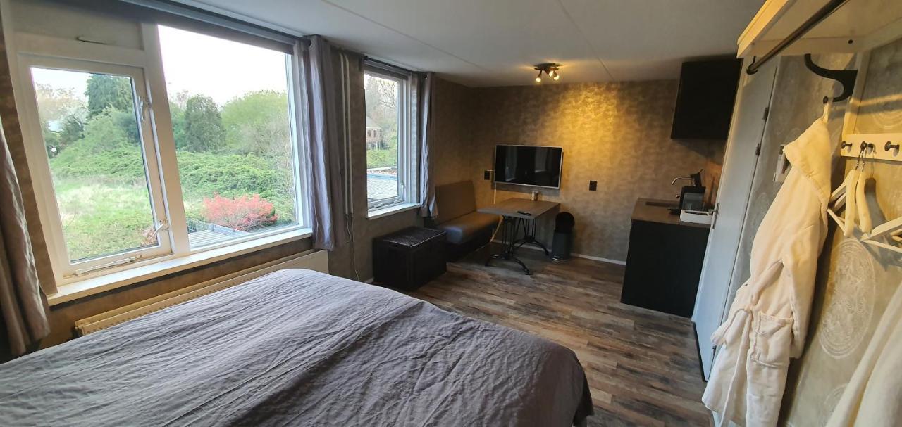 Bed & Budget Mackenzieplaats Wilp 外观 照片